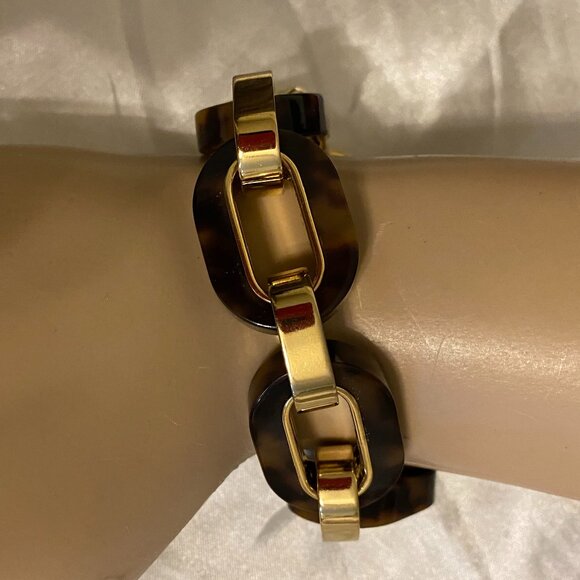 Michael Kors Bracelet with Tortoise Shell Print - Picture 1 of 5